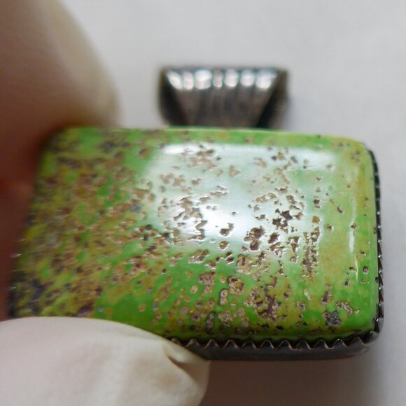 Silver multi-strand necklace with Gaspeite pendant - Picture 5 of 13